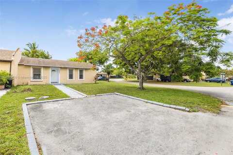 20451 NW 29th Pl, Miami Gardens, FL 33056