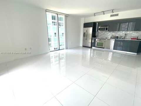 31 SE 6th St, Miami, FL 33131