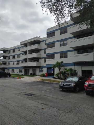 1891 N 61st Ave, Hollywood, FL 33024
