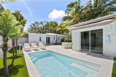 6430 SW 58th Pl, South Miami, FL 33143