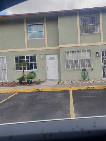 3973 W 9th Ln, Hialeah, FL 33012