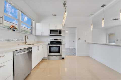 501 90th St, Surfside, FL 33154