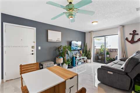 7915 Harding Ave, Miami Beach, FL 33141