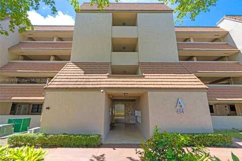 451 Ives Dairy Rd, Miami, FL 33179