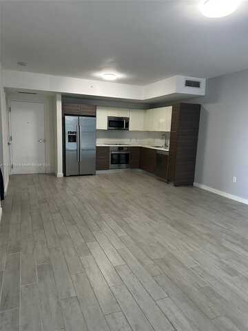 1010 SW 2nd Ave, Miami, FL 33130