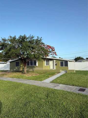 19731 Belview Dr, Cutler Bay, FL 33157