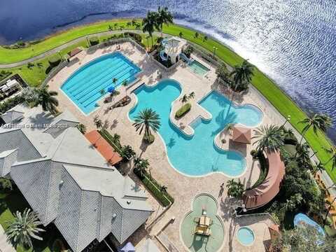 1641 Zenith Way, Weston, FL 33327
