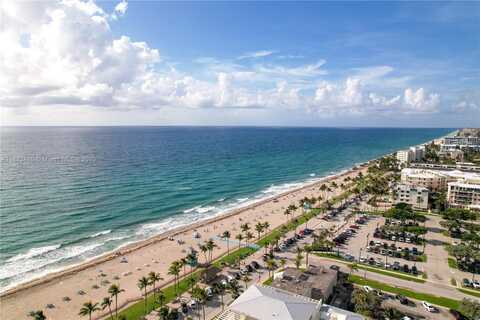 9 NE 20th Ave, Deerfield Beach, FL 33441
