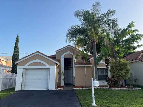 465 Somerset Way, Weston, FL 33326