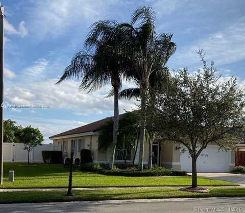 19360 NW 24th Pl, Pembroke Pines, FL 33029