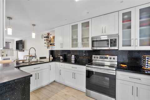 3750 NW 115th Ave, Coral Springs, FL 33065
