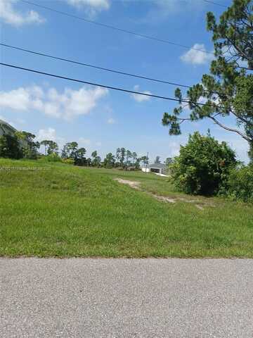2314 NE 36th ST, Cape Coral, FL 33909