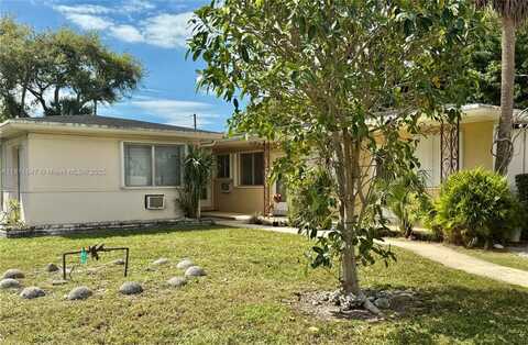 1570 NE 130th St, North Miami, FL 33161