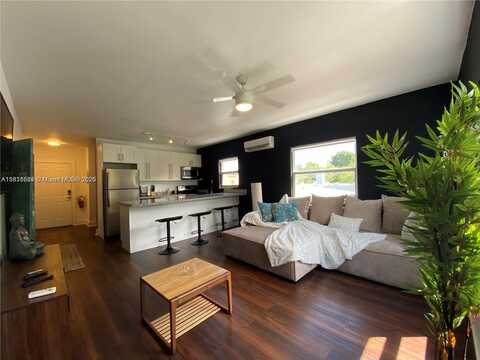 274 NW 32nd St, Miami, FL 33127