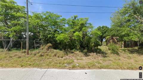 151 Jamison Ave, Lake Placid, FL 33852