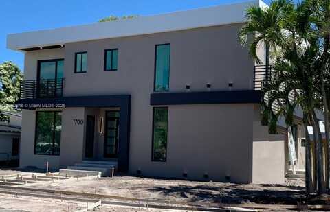 1700 NE 18th St, Fort Lauderdale, FL 33305