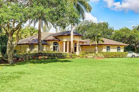 6807 NW 66th Way, Parkland, FL 33067