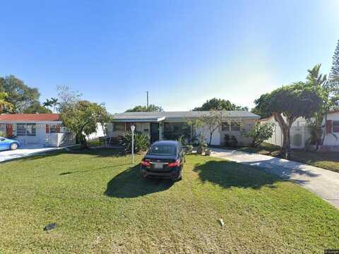 641 SW 4th Ct, Hallandale Beach, FL 33009