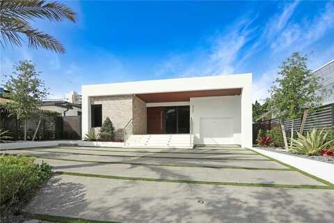 330 SW 19th Rd, Miami, FL 33129
