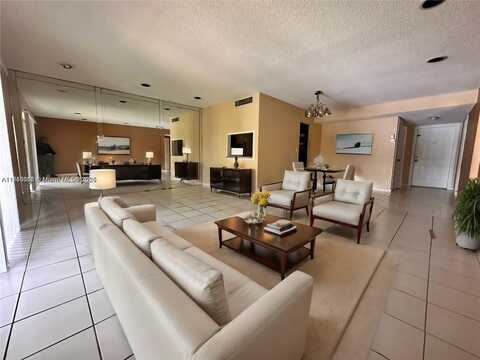3360 Spanish Moss Ter, Lauderhill, FL 33319