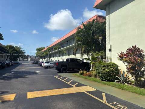 807 W Oakland Park Blvd, Oakland Park, FL 33311