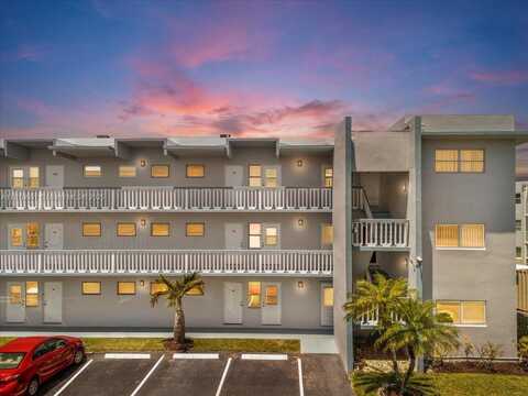 2200 Park Ln, Hollywood, FL 33021