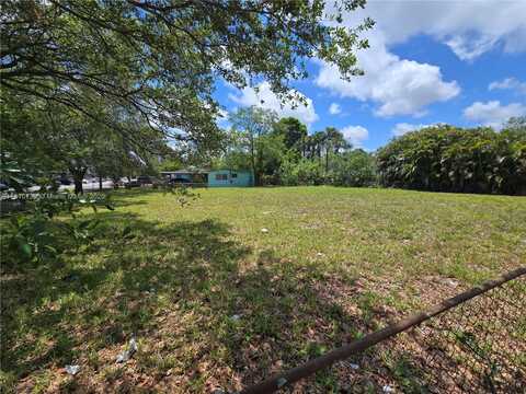 833 NW 12th Ave, Fort Lauderdale, FL 33311