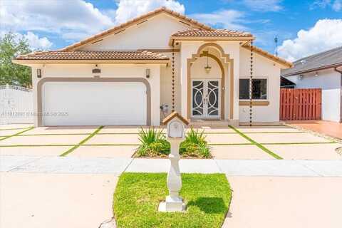 8902 NW 148th St, Miami Lakes, FL 33018