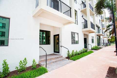 8167 NW 41st St, Doral, FL 33166