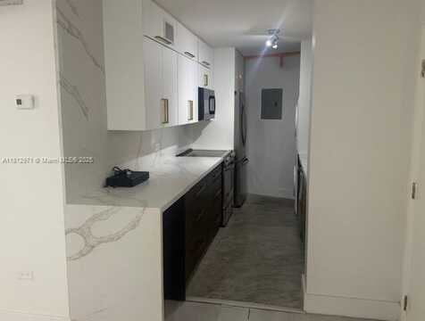 1881 Washington Ave, Miami Beach, FL 33139