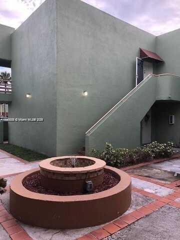 11183 NW 7th St, Miami, FL 33172