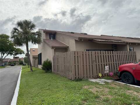 1965 SW 81st Way, Davie, FL 33324