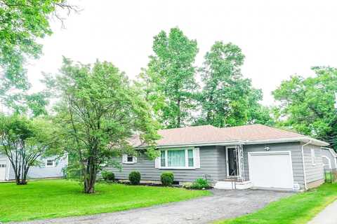 6613 E Hickory Lane, Muncie, IN 47303