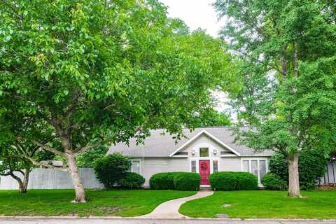 2910 W Devon Road, Muncie, IN 47304