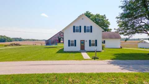 7551 W 100 South, Farmland, IN 47340