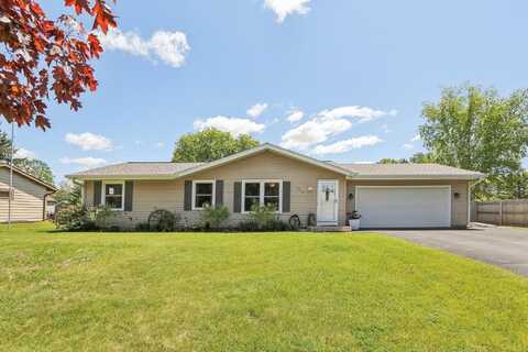 306 Schroeder Ave, Eagle, WI 53119
