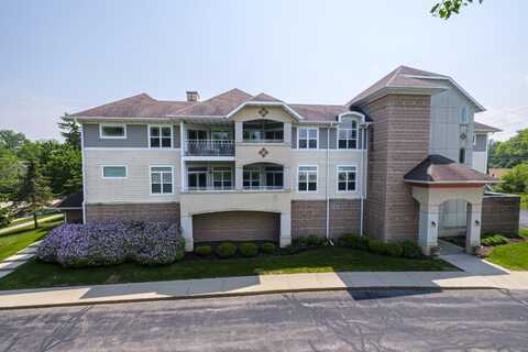 213 S Main St, Thiensville, WI 53092