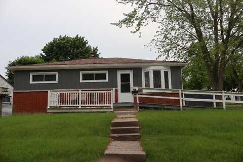 4725 W Wilbur Ave, Milwaukee, WI 53220
