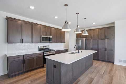 506 Hickory Hollow Rd, Waterford, WI 53185