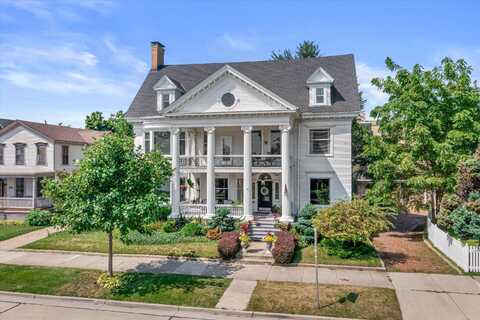 1324 Main St, Racine, WI 53403