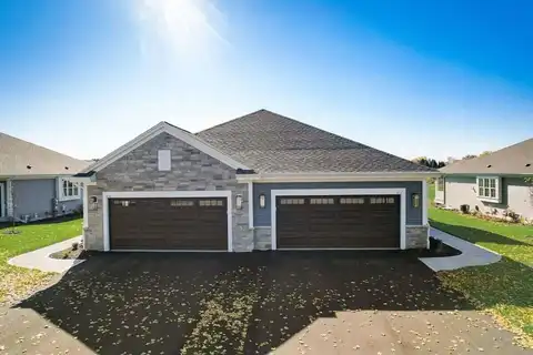 514 Hickory Hollow Rd, Waterford, WI 53185