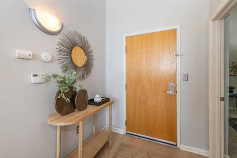1924 N Hubbard St, Milwaukee, WI 53212