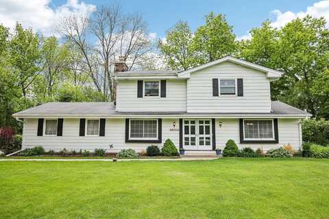 20711 W Court St, New Berlin, WI 53146