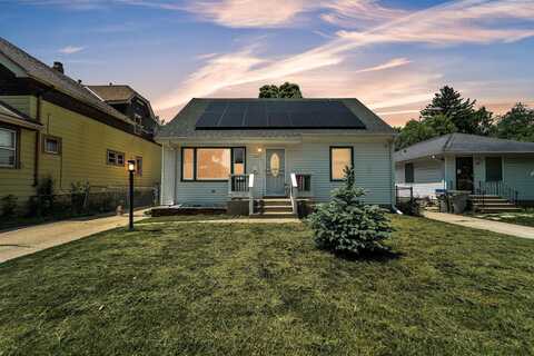 4951 N 49th St, Milwaukee, WI 53218