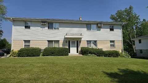 515 N 18th Ave, West Bend, WI 53090