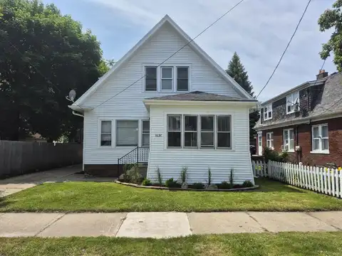 1526 Lasalle St, Racine, WI 53402