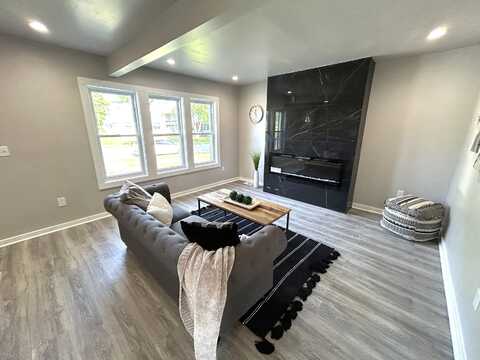 4302 N 65th St, Milwaukee, WI 53216