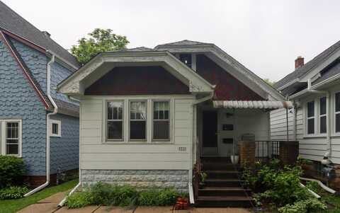 1711 S 85th St, Milwaukee, WI 53214