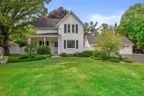 W300n5407 County Road E -, Hartland, WI 53029