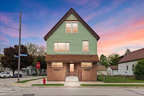 3700 E Hammond Ave, Cudahy, WI 53110